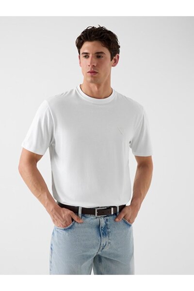 Guess Ανδρικό λευκό μπλουζάκι με κοντό μανίκι και μικρό μπάλωμα Βαμβάκι τεμαχ...