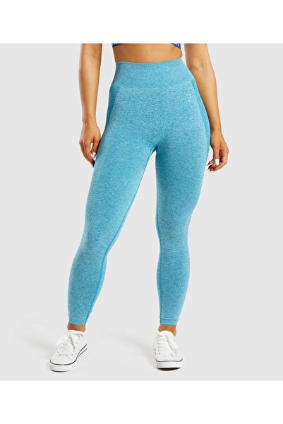 ALPHALETE الجوارب المرنة من Gymshark