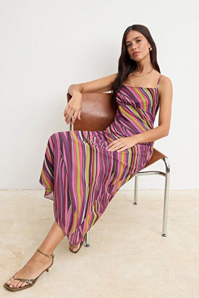 Συλλογή Trendyol Πολύχρωμο Ριγέ Α-γραμμή /Çan Form Pool Collar Με λεπτές τιρά...