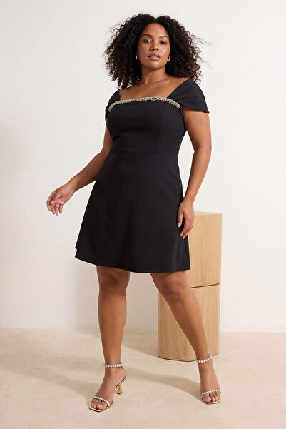 Trendyol Curve Μαύρο φόρεμα Finike Υφαντό Plus Size TBBSS26AH00167