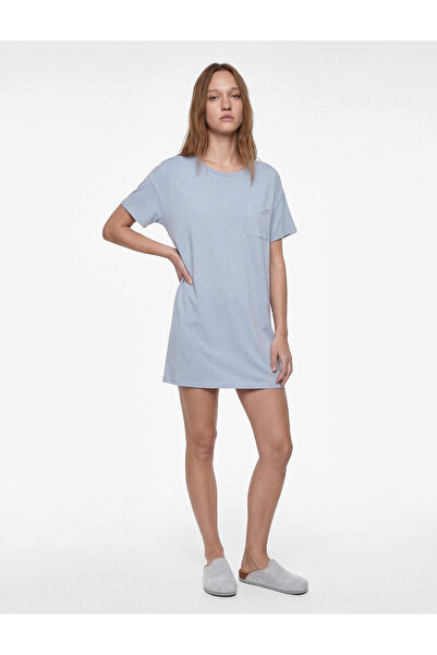 Koton Νυχτικό από βισκόζη με κοντό μανίκι και λαιμόκοψη ποδηλάτου και τσέπες