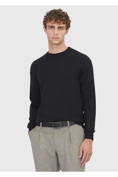 Ramsey Black Crew Neck Plain Knit Wool Blended Sweater