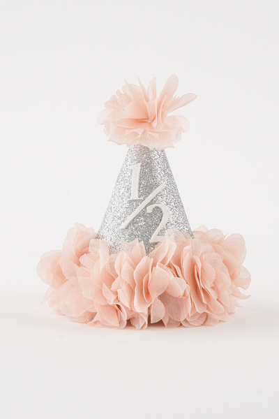 Banamio Καπέλο γενεθλίων με ελαστικό στέμμα 6 μηνών (Ασημί-Σολομόν)