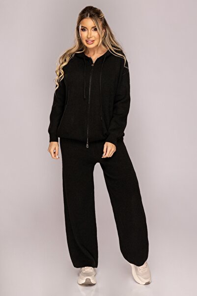 Atmosphere Fashion Black knit suit with hood