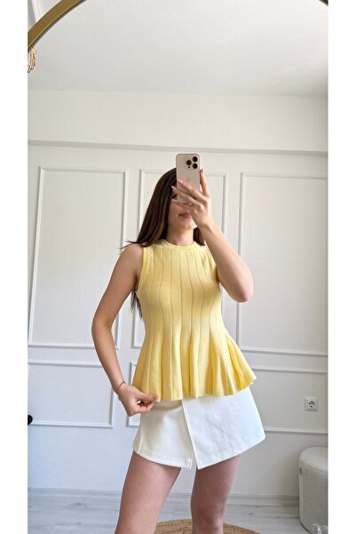 MODA SARI VOLANLI BLUZ