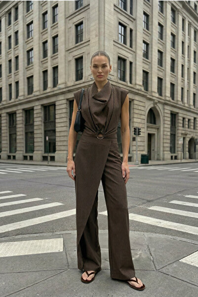 Quzu διπλό πέτο Παντελόνι με κλειστό ύφασμα Ριγέ Καφέ