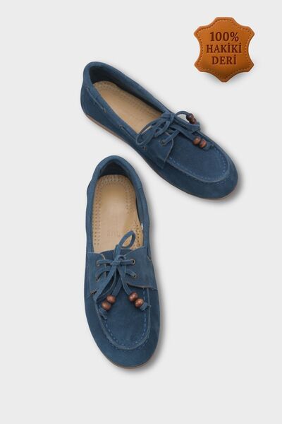 Capone Outfitters Γυναικεία παπούτσια σκαφών με κορδόνια και χάντρες από γνήσ...