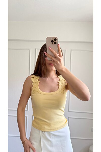 MODA Sarı Dantelli atlet