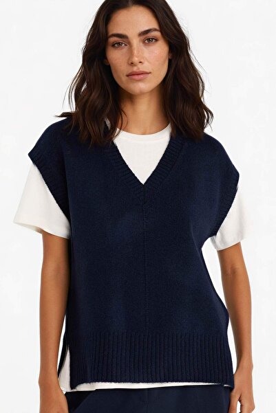 DeFacto Πλεκτό πουλόβερ με λαιμόκοψη σε σχήμα V F2901AX25AU