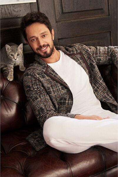 Avva Men's White Laced Waist Elastic 3 Thread Raised Sweatpants E 003402