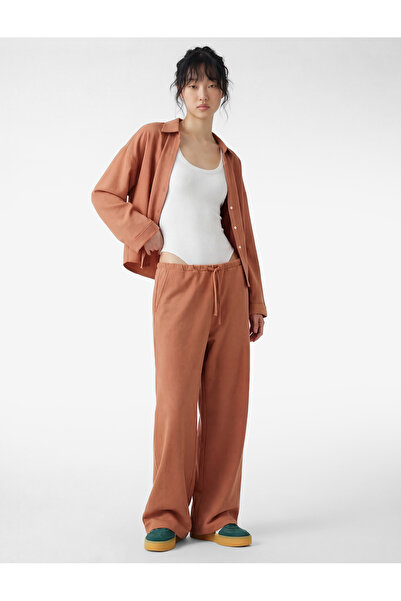 Koton Comfortable Fit Long Sleeve Classic Collar Buttoned Viscose Shirt