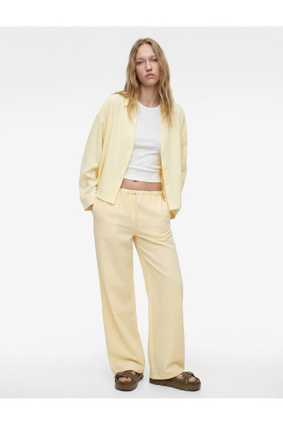 Koton Άνετο μακρυμάνικο πουκάμισο από βισκόζη με κλασικό γιακά και κουμπιά