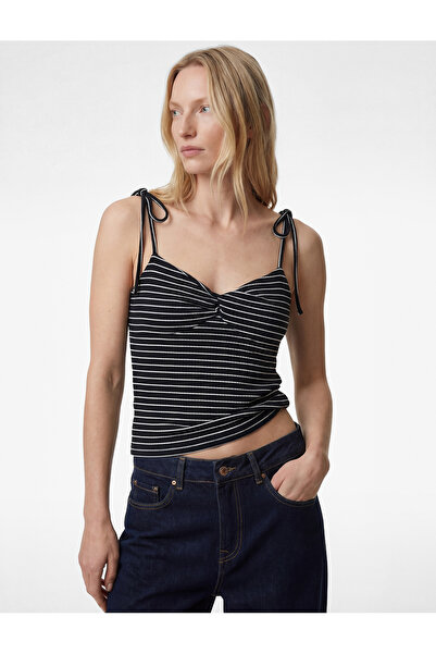 Koton Στενή εφαρμογή, με λεπτομέρεια δεσίματος με φιόγκο, λουράκι και ριγέ σχ...