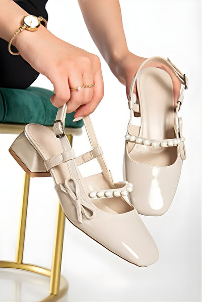 perry shoes ELIRA Kadın İnci Şerit Detaylı Fiyonklu Arkası Açık Tokalı Kare B...