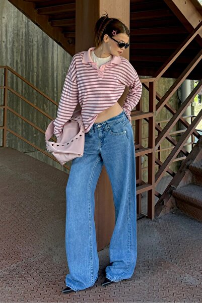 bases. Μπλε τζιν με χαμηλή μέση και φαρδιά μπατζάκια