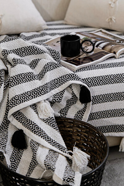 Lux Touch Μαύρο κάλυμμα καναπέ Liva με πομπόν - 115x200 cm Καναπές ανάκλιντρο...