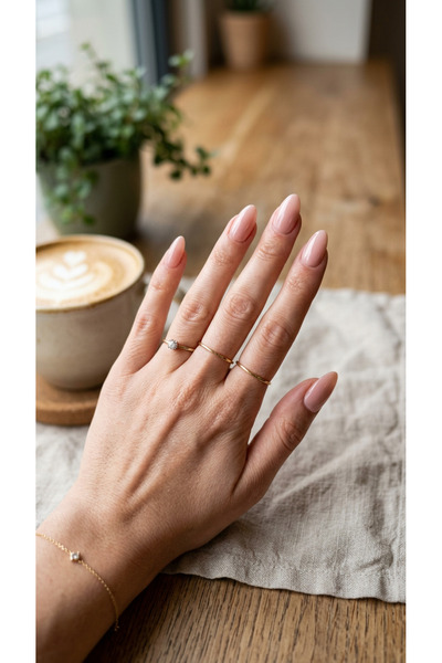Lili Cosmetic Nude Pembe Badem Takma Tırnak 24lü SIVI YAPIŞTIRICI HEDİYELİ
