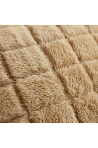 DAHABELLA LUXE HOME Set of 2 Luxury Diamond Quilted Rabbit Fur Throw Pillow Covers - Velvet Pillow with Gold Stripes 45X45
