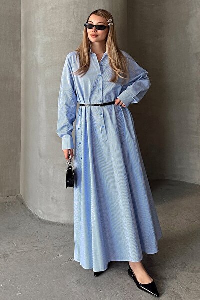 Olcay Φαρδύ φόρεμα ποπλίνα με λεπτομέρεια στο πλάι με κουμπιά ΜΠΛΕ-ΛΕΥΚΟ 9316-E