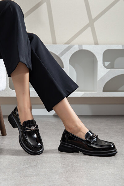 guijarro Γυναικείο μαύρο λουστρίνι μοκασίνι με πλατφόρμα με χοντρή σόλα και α...