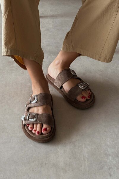 nope21shoess شبشب من جلد المنك الطبيعي من ستيت فيزون