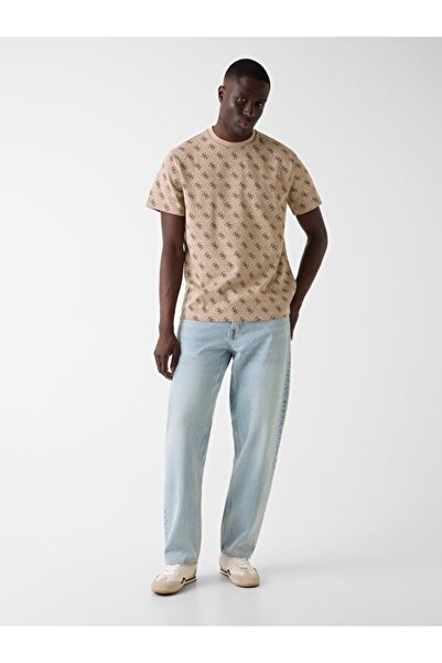 Guess Κοντό μανίκι με λαιμόκοψη Ζακάρ 4G πλεκτό ανδρικό μπεζ μπλουζάκι M6GP34...