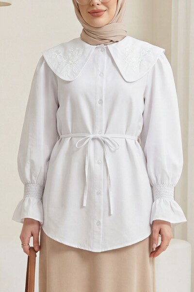 Modamorfo Πουκάμισο ποπλίνα με κέντημα στο γιακά και δέσιμο στη μέση - λευκό