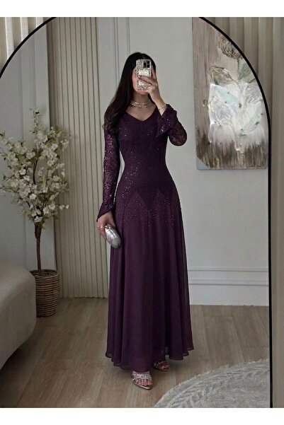 BROOKLYN STYLE فستان سهرة ماكسي دانتيل مطرز بأحجار لامعة