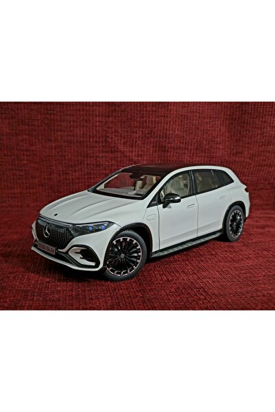 Diecast MERCEDES BENZ EQE 1:18