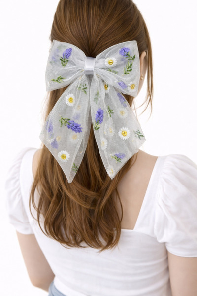 Selay Accessory مشبك شعر على شكل فيونكة من التول الأبيض بنقشة الزهور