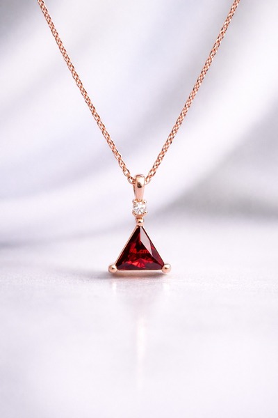 Natural Jewelleryy 925 AYAR YAKUT TAŞLI GÜMÜŞ KOLYE 14 AYAR ALTIN KAPLAMA PIR...