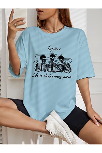 AZIZI TEKSTIL Μπλουζάκι με στάμπα μεγάλου μεγέθους μαζί