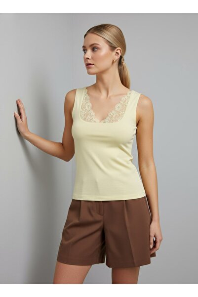 Noi Belis Πλεκτή μπλούζα με δαντέλα και τετράγωνο λαιμόκοψη SS26BZ0103