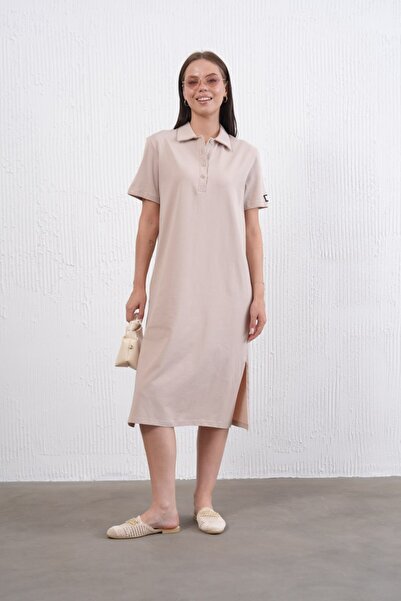 Noi Belis Πλεκτό φόρεμα μίντι μήκους με μισό κουμπιά SS26EL0012