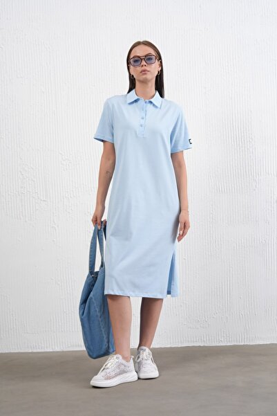 Noi Belis Πλεκτό φόρεμα μίντι μήκους με μισό κουμπιά SS26EL0012