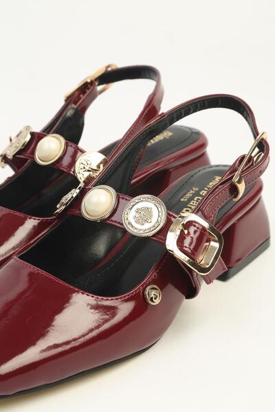 Pierre Cardin حذاء بكعب نسائي من الجلد اللامع باللون العنابي PC-55794