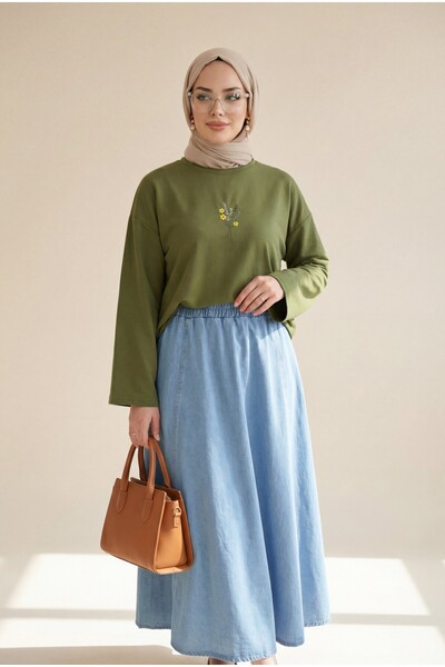 HİJABAYA Φλοράλ κέντημα στο μπροστινό μέρος, στρογγυλή λαιμόκοψη, χαλαρή χτεν...