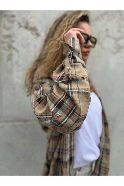 Classy Store Βίντατζ Υπερμεγέθες Καρό Πουκάμισο – Φανελένια Υφή & Κομψή Φθαρμ...