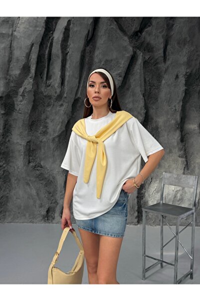 LE CARAMBOLE Γυναικείο λευκό και κίτρινο μπλουζάκι με λεπτομέρεια δεσίματος σάλι