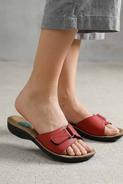 Polaris Γυναικείες κόκκινες καθημερινές παντόφλες Comfort - Ανατομική σόλα, κ...