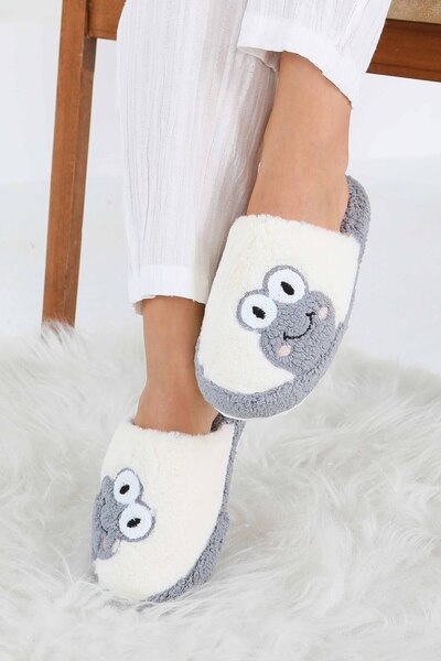 TOFİSA Γυναικείες παντόφλες σπιτιού με κεντημένο σχέδιο γκρι βάτραχου - 27779...