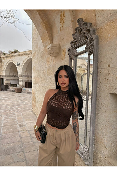 kırmızı butiks Καφέ Μποέμ Δαντελένιο Κροπ Τοπ με Επένδυση