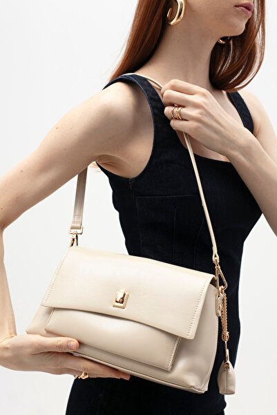 Matthew Cox Women's Shoulder Bag Beige Byn2474