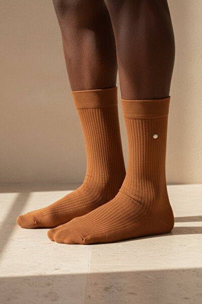 Katia&Bony Ανδρικές κάλτσες Derbi με καρφιά, καφέ