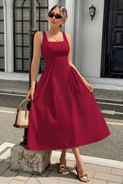 Varyete Γυναικείο φόρεμα μίντι με τετράγωνο λαιμό και τιράντες, εισαγόμενο απ...