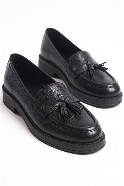 GRADA Μαύρα δερμάτινα γυναικεία παπούτσια loafer με στάμπα και φούντες, μαύρα...