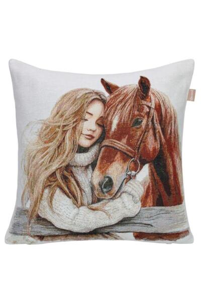 Believe AT VE KIZIN DOSTLUĞU JAKARLI DOKUMA GOBLEN DEKORATİF KIRLENT 45*45