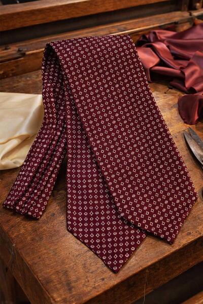 Kravatkolik Μοτίβο Σχέδιο Βουργουνδί Ιταλική Μεταξωτή Γραβάτα Ascot SAC24