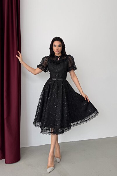 Serica Moda Μαύρο βραδινό φόρεμα μίντι με κοντά μανίκια και δαντέλα με παγιέτες