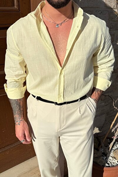 OUTFİT MAN Φαρδύ λινό πουκάμισο βασικού σχεδιασμού σε κίτρινο χρώμα